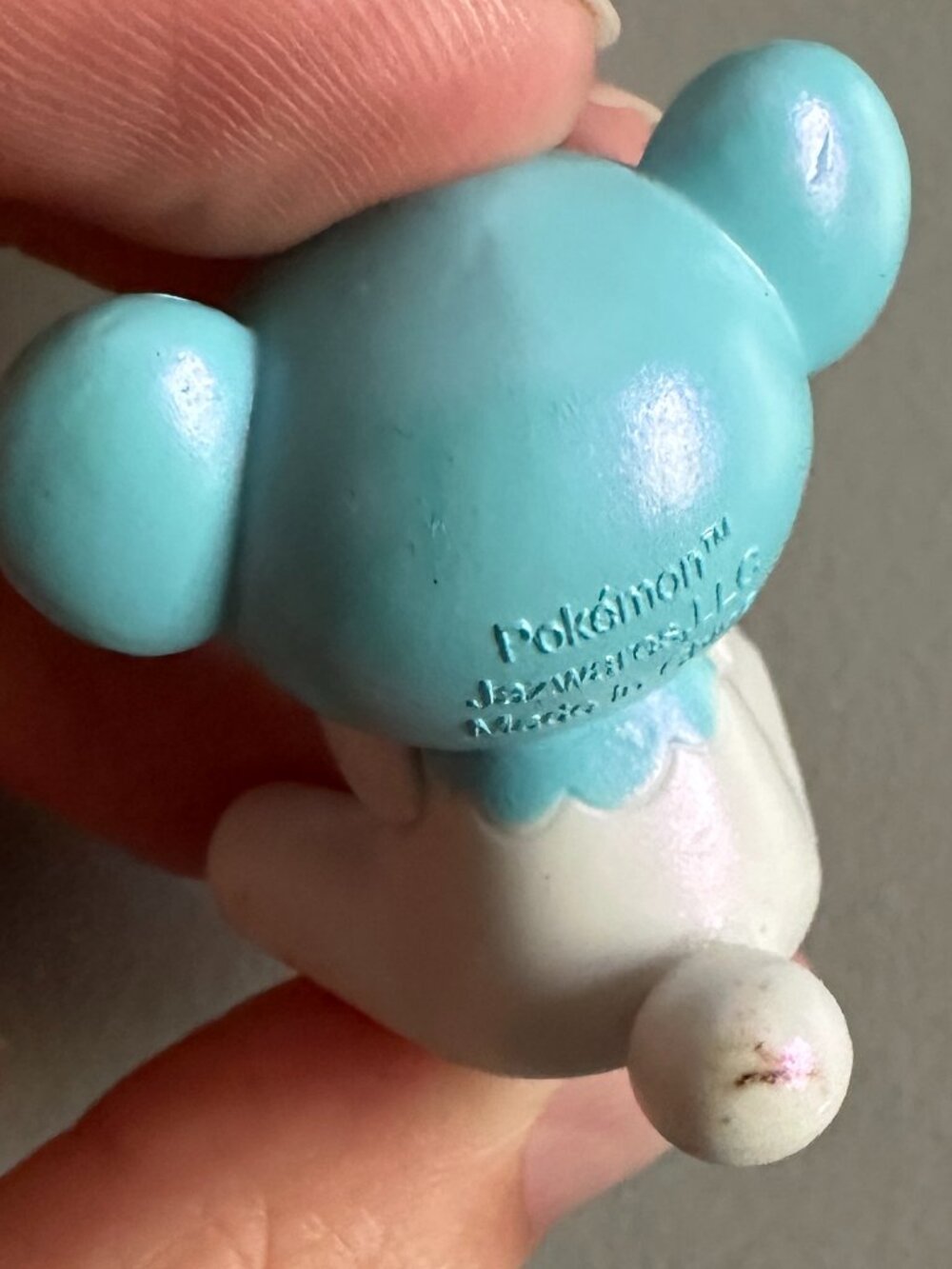 Pokemon Cubchoo Figure - Picture 4 of 7
